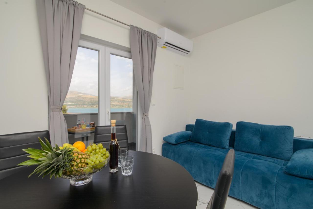 Apartments Pelja Trogir Bagian luar foto