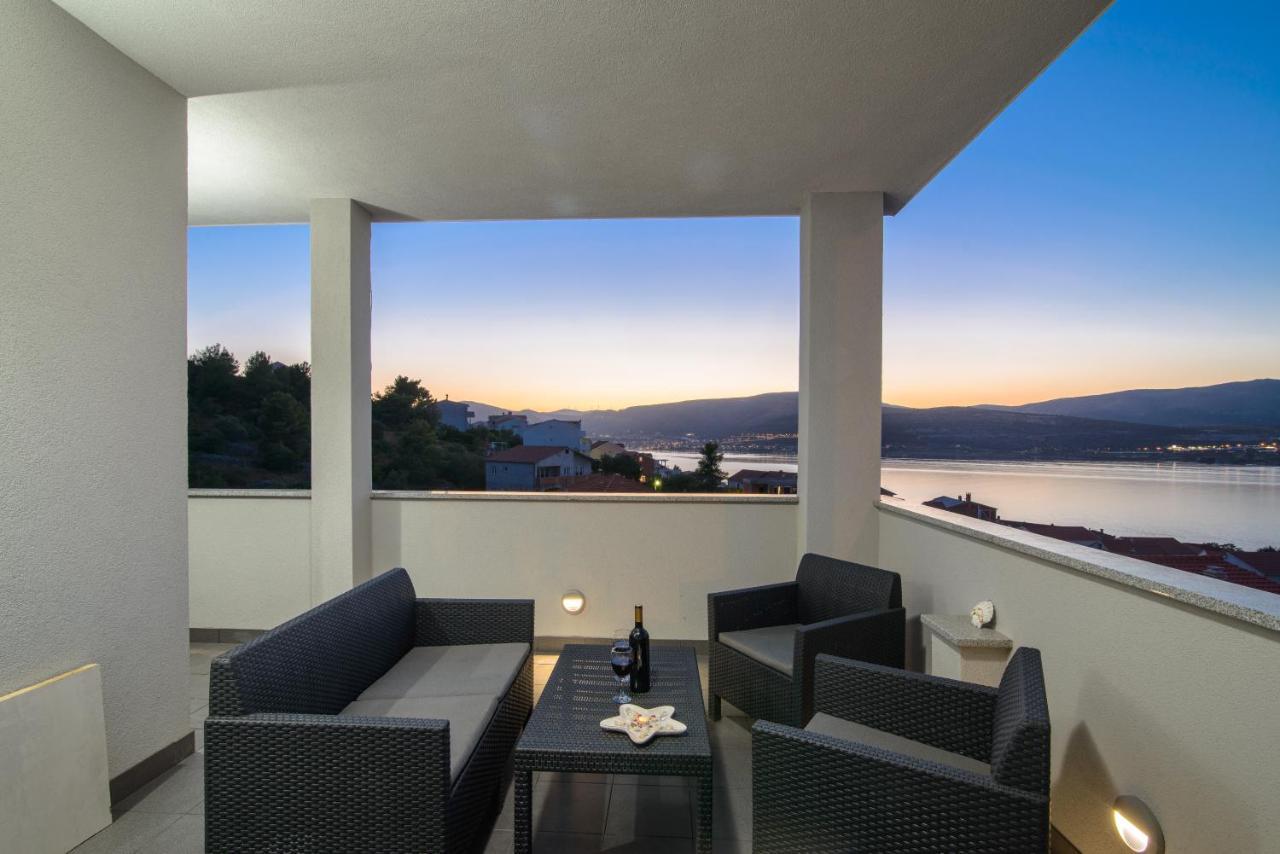 Apartments Pelja Trogir Bagian luar foto
